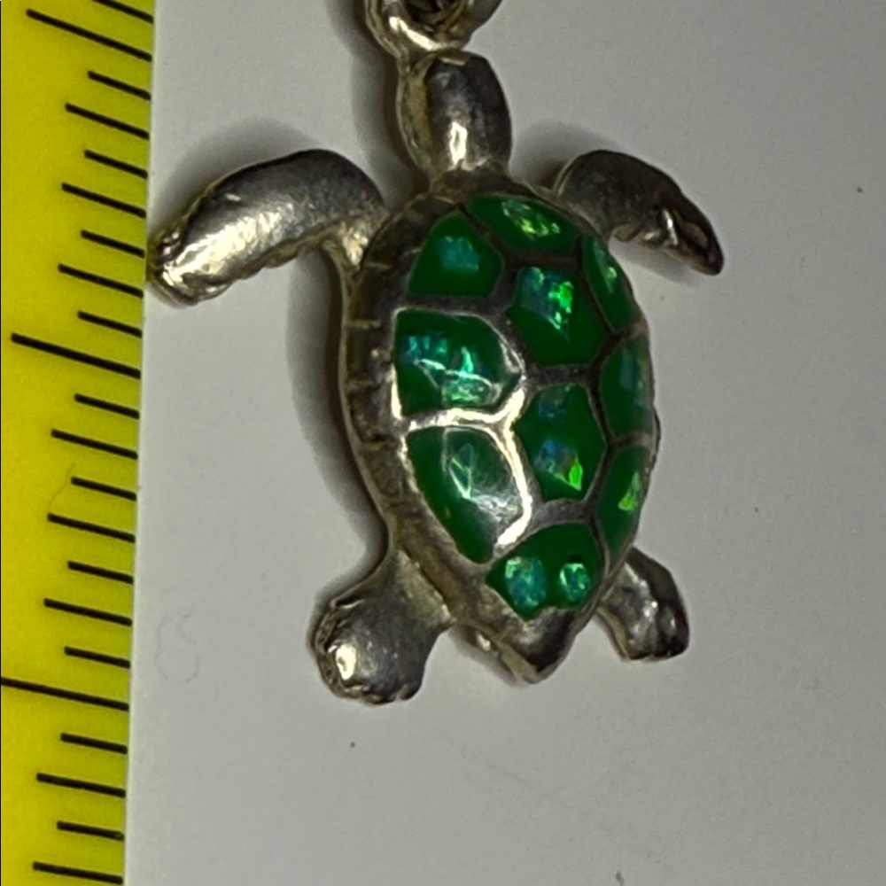 Silver tone (untested) Mexico Turtle Pendant jelly belly charm gorgeous color - Picture 15 of 16